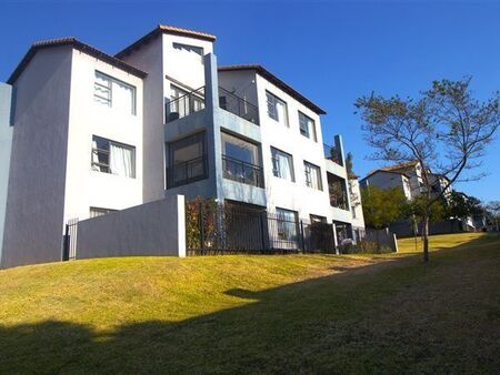 2 Bedroom Apartment in Honeydew