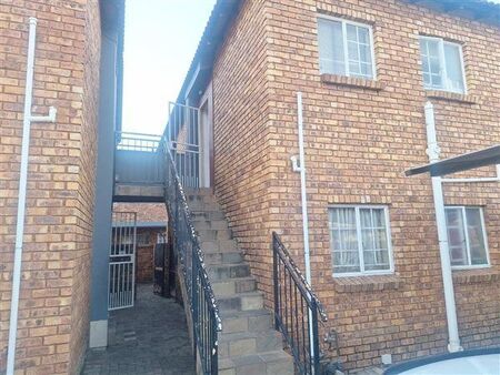 2 Bedroom Apartment in Andeon Ah