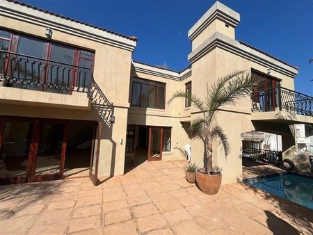 4 Bedroom House in Waterkloof