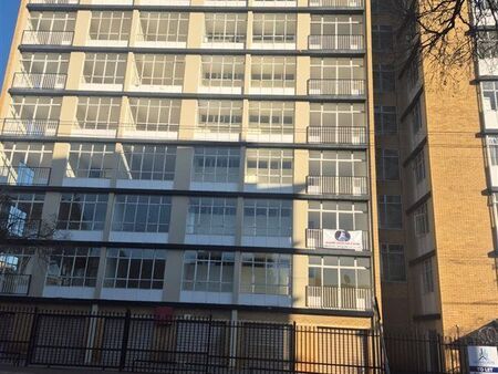 1.5 Bedroom Apartment in Sunnyside