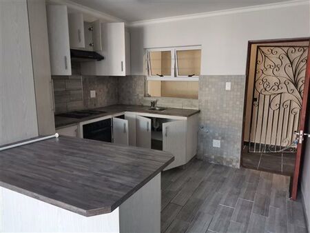 2 Bedroom Apartment in Island View