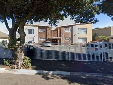 2 Bedroom Apartment in Richmond Estate
