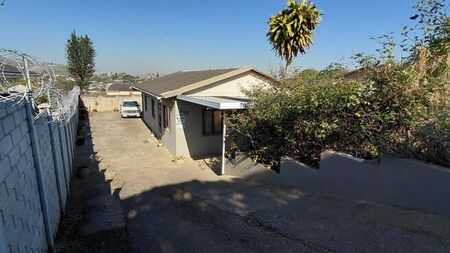 3 Bedroom house to rent in Stonebridge, Phoenix