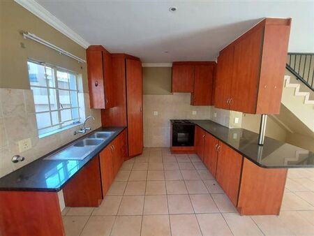 2 Bedroom Townhouse in Annlin