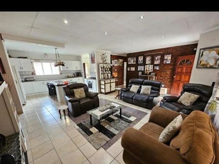 2 Bedroom House in Pretoria North