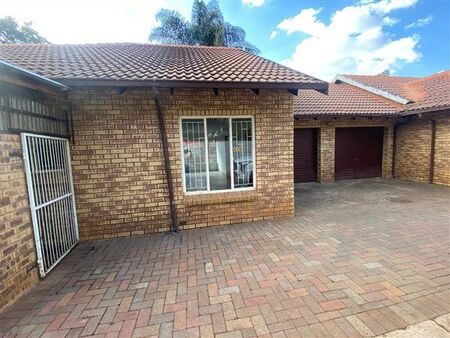 2 Bedroom House in Ninapark