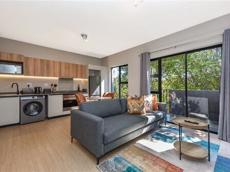 1 Bedroom Apartment in Bryanston