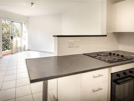 Studio apartment in Olivedale