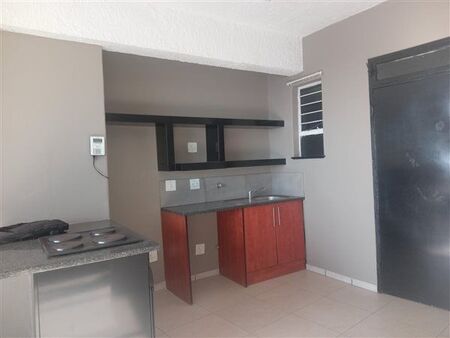 3 Bedroom Apartment in Berea