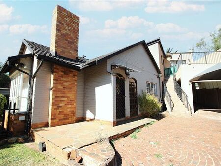 4 Bedroom House in Croydon