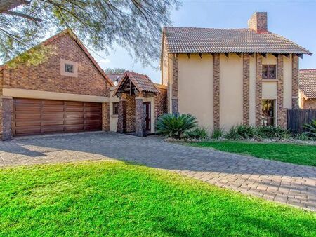 3 Bedroom House in Glen Marais