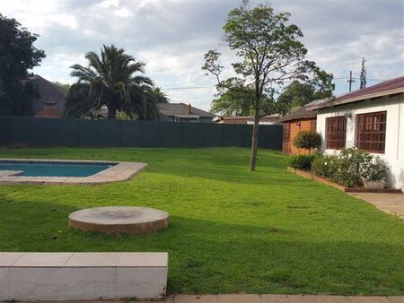 1 Bedroom Apartment in Lambton