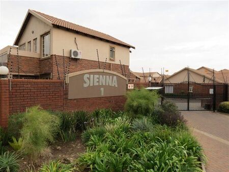 3 Bedroom Townhouse in Jansen Park