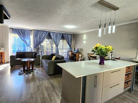 3 Bedroom Townhouse in Farrarmere
