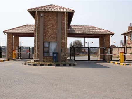 3 Bedroom Apartment in Raslouw