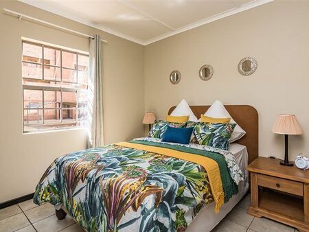 2 Bedroom Apartment in Heuweloord