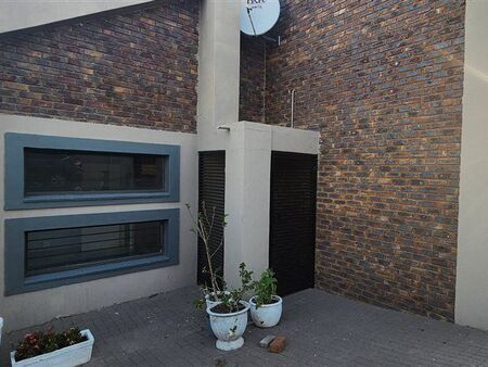 3 Bedroom House in Erasmia