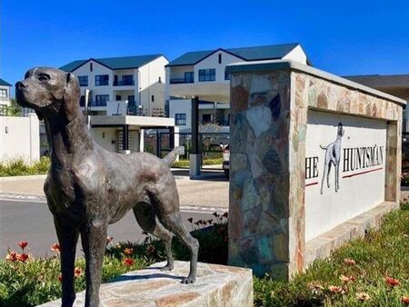 1 Bedroom Apartment in Somerset West Central