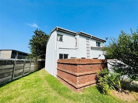 3 Bedroom Townhouse in Meerensee