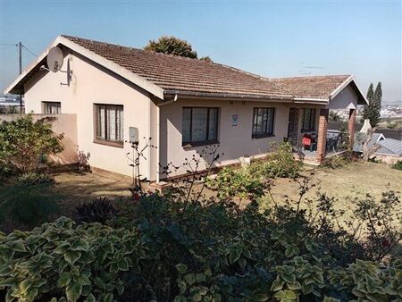 3 Bedroom House in Newlands West