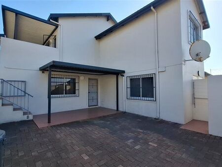 2 Bedroom Apartment in Sea View