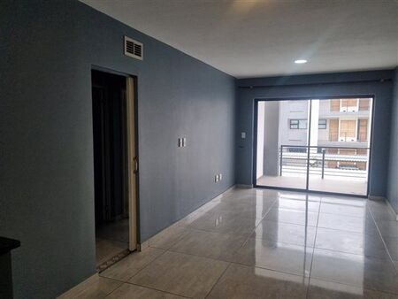 2 Bedroom Apartment in Athlone Park