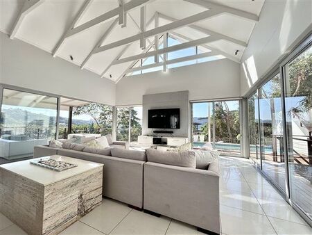 4 Bedroom House in Simbithi Estate