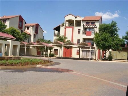Studio Apartment in Silver Lakes