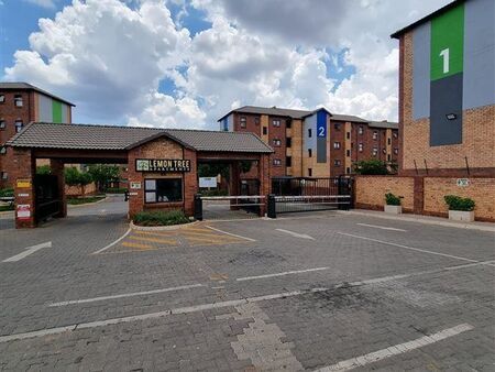 2 Bedroom Apartment in La Montagne