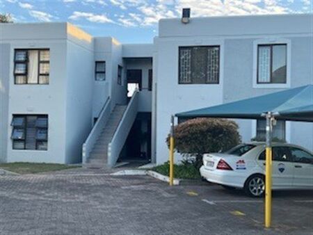 3 Bedroom Apartment in Old Place