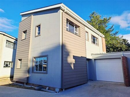 2 Bedroom House in Bergsig