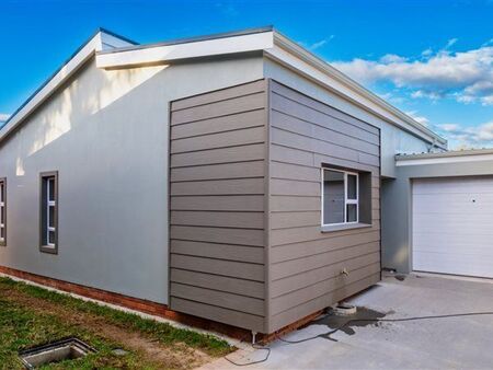 2 Bedroom Townhouse in Bergsig