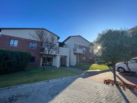 2 Bedroom apartment to rent in Jackal Creek Golf Estate, Randburg