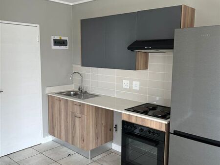 Studio apartment in Linbro Park