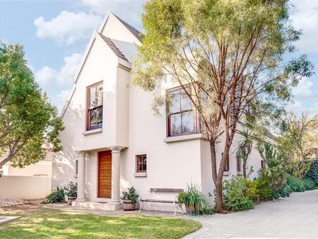 4 Bedroom House in Bryanston