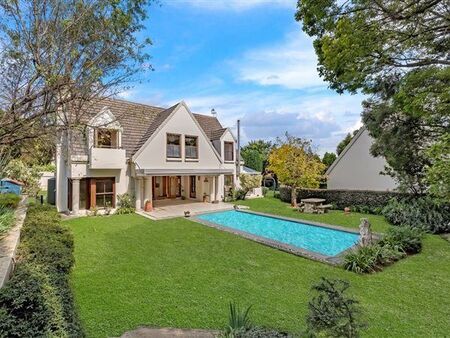 5 Bedroom House in Bryanston