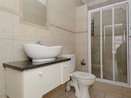 1 Bedroom Apartment in Buccleuch