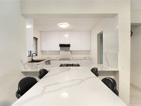 2 Bedroom Apartment in Melrose