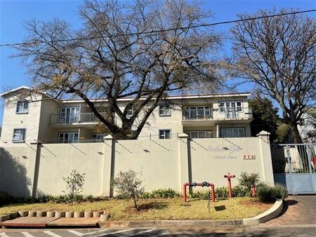 3 Bedroom Apartment in Craighall Park