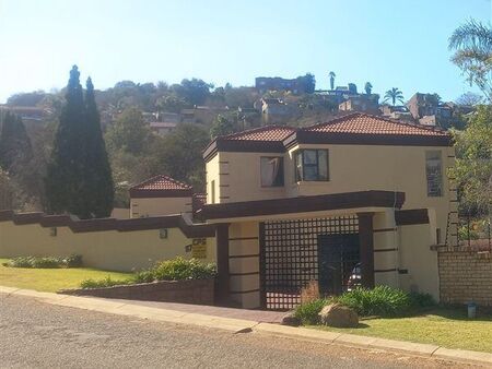 4 Bedroom House in Glenvista