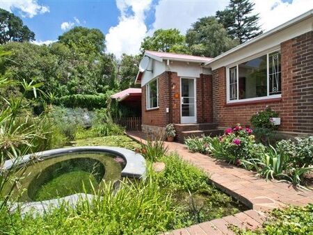 5 Bedroom House in Observatory