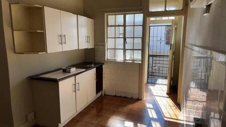 2 Bedroom Apartment in Johannesburg Central