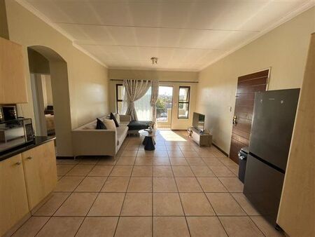 2 Bedroom Apartment in Fourways