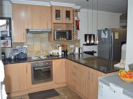 2 Bedroom Apartment in Fourways