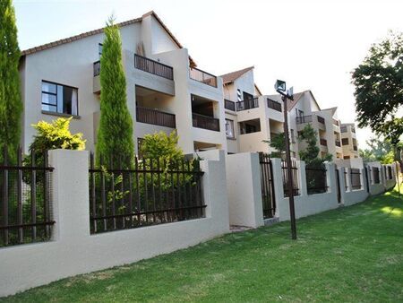 2 Bedroom Apartment in Paulshof