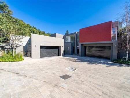 5 Bedroom House in Bedfordview