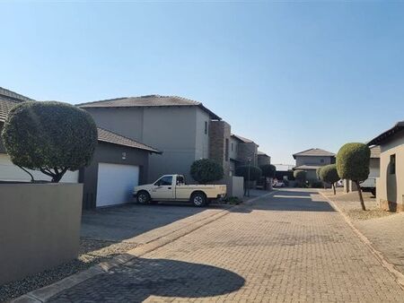 3 Bedroom House in Alewynspoort