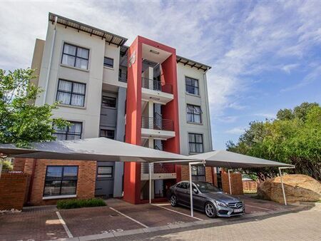1 Bedroom Apartment in Fourways