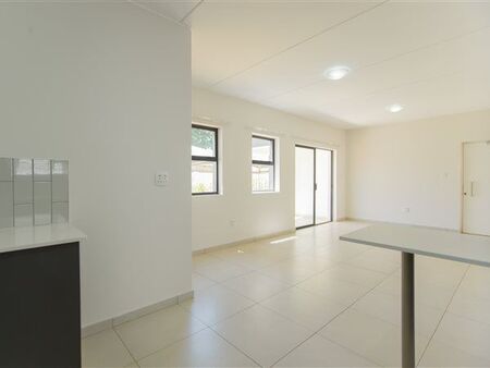 2 Bedroom Apartment in Pomona