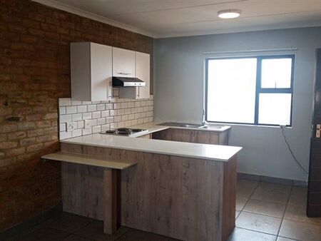2 Bedroom Apartment in Pomona Ah